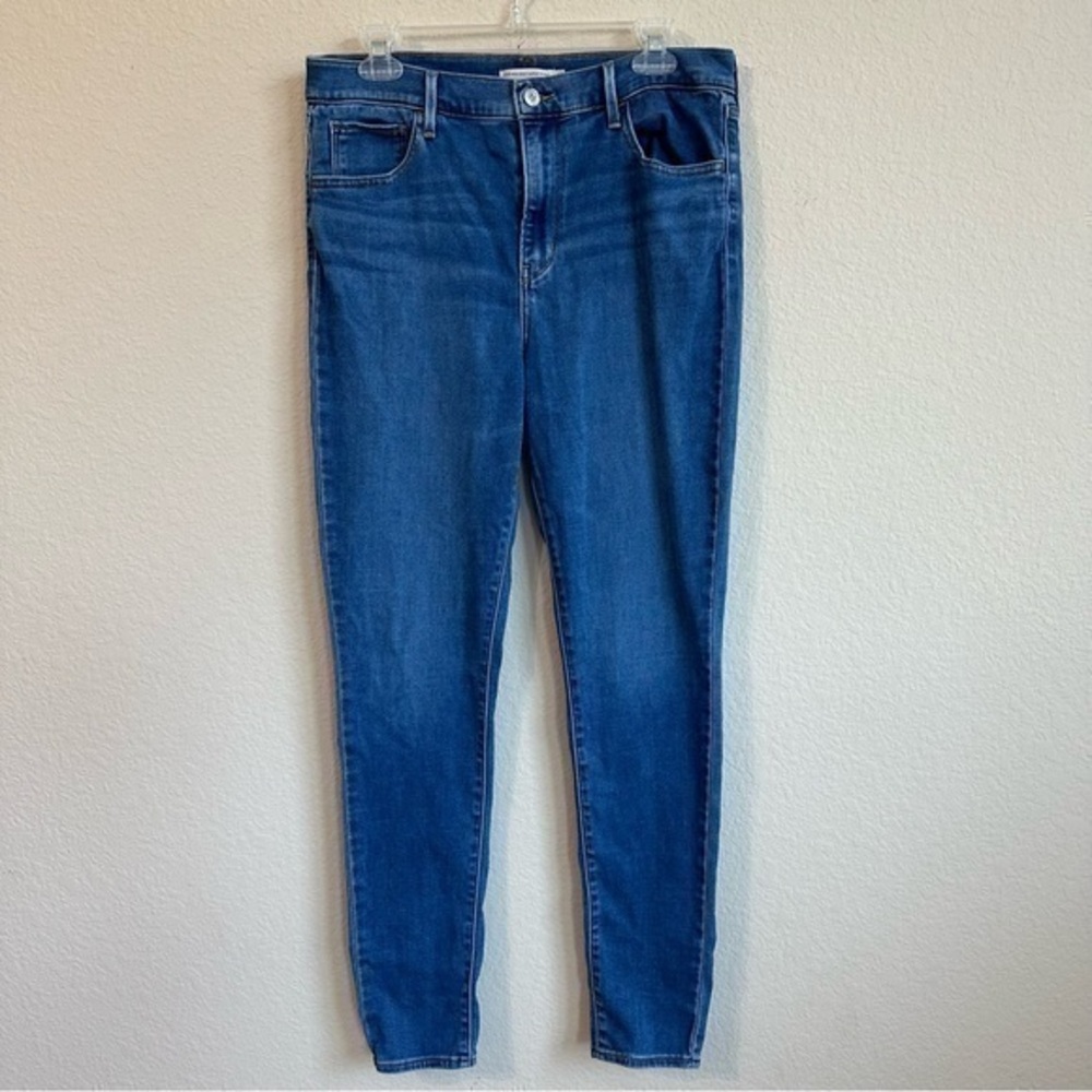 Levi’s Jeans 720 High Rise Super Skinny Blue Denim Trendy